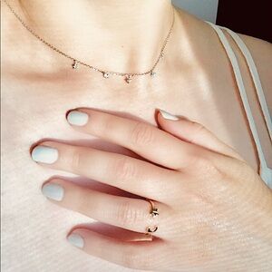 Dainty star silver necklace